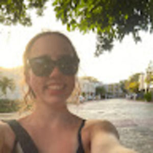 Meet your Posher, Claire